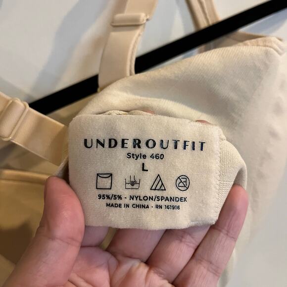 Underoutfit THE PERFECT NECKLINE BRA Wireless Adjustable Sand Beige Large 460 - Picture 3 of 3